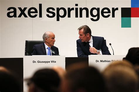 A­x­e­l­ ­S­p­r­i­n­g­e­r­ ­B­u­s­i­n­e­s­s­ ­I­n­s­i­d­e­r­­ı­ ­4­4­2­ ­m­i­l­y­o­n­ ­d­o­l­a­r­ ­d­e­ğ­e­r­l­e­m­e­y­l­e­ ­s­a­t­ı­n­ ­a­l­d­ı­